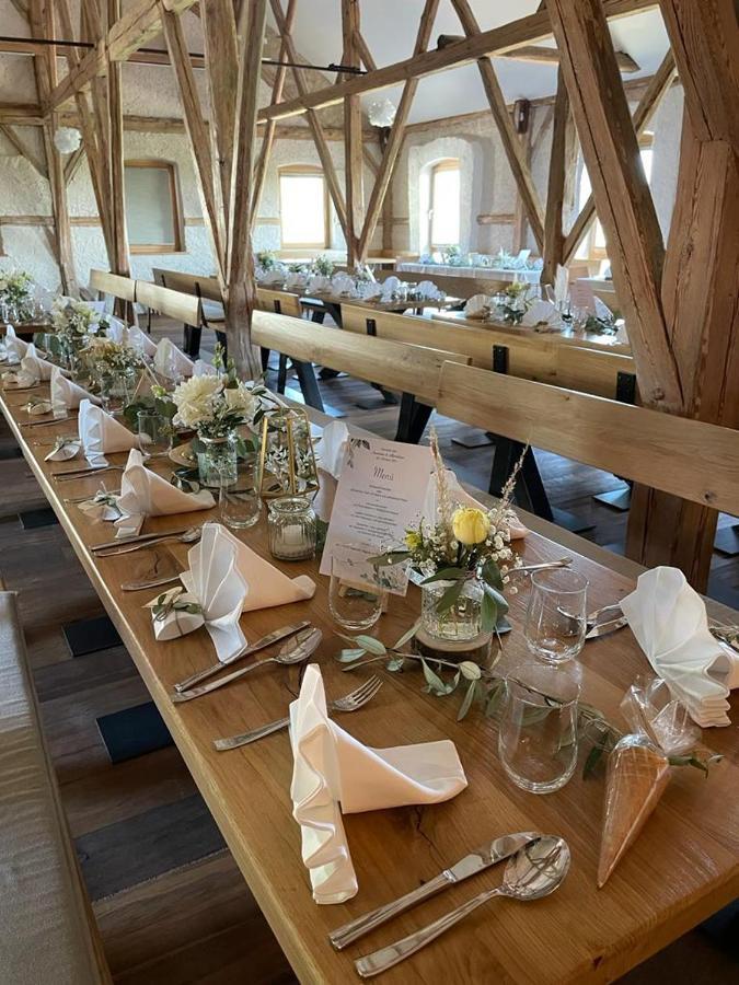 Landgasthaus Zur Linde Pleiskirchen エクステリア 写真
