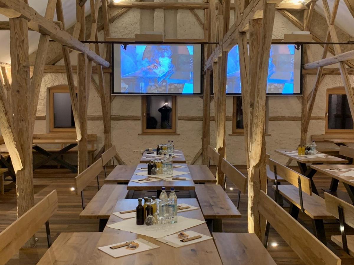 Landgasthaus Zur Linde Pleiskirchen エクステリア 写真