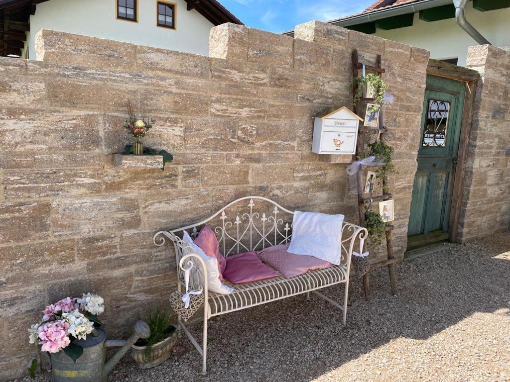 Landgasthaus Zur Linde Pleiskirchen エクステリア 写真